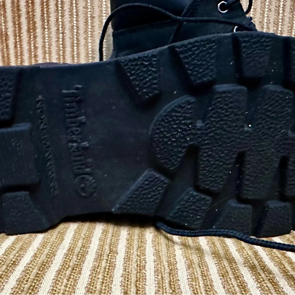 Timberland Boy’s Black Leather Waterproof Boots- used very little - Picture 3 of 7